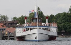 Schaufelradschiff Diessen auf dem Ammersee